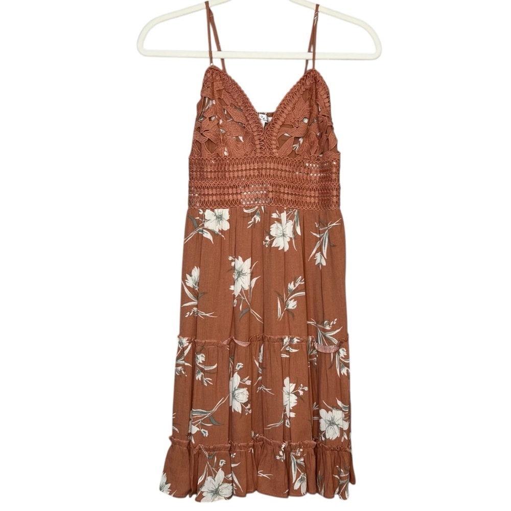 Love Tree Women’s Mini Dress in Terracotta Crochet Detail Size Small